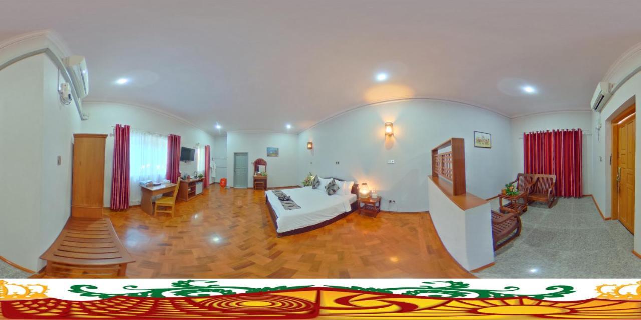Triumph Hotel Мандалай Экстерьер фото